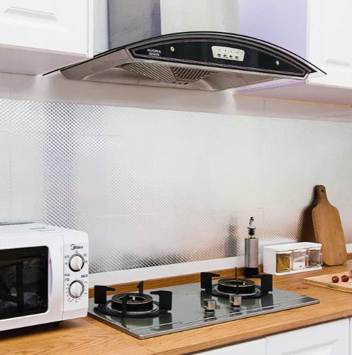 Vista 2 de Amhao Kitchen - Adhesivo autoadhesivo para pared, papel tapiz a prueba de aceite, papel de aluminio extraíble, resistente a altas temperaturas, 15.7