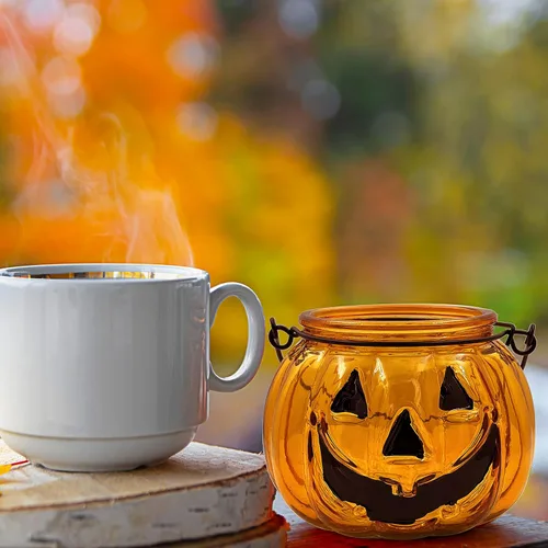 Vista 8 de Juego de 4 portavelas de Halloween, candelabros votivos de SHMILMH con mueca, metal colgante de calabaza Jack O Lanterns, decoración de Halloween