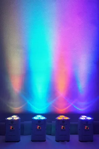 Vista 7 de (4) Rockville RockWedge LED blanco RGBWA+UV recargable luces DMX inalámbricas + bolsa