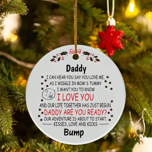 Vista 4 de Adorno de Navidad personalizado para papá para ser nuevo papá de Baby Bump Mommy to Be Our Adventure is About to Start Regalos personalizados