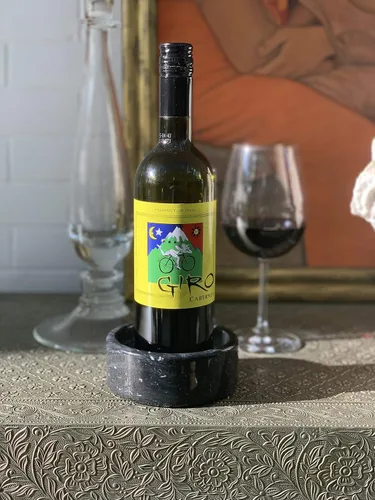 Vista 4 de Fox Run Botella de vino de mármol negro y soporte para vidrio, 5 x 5 x 2 pulgadas