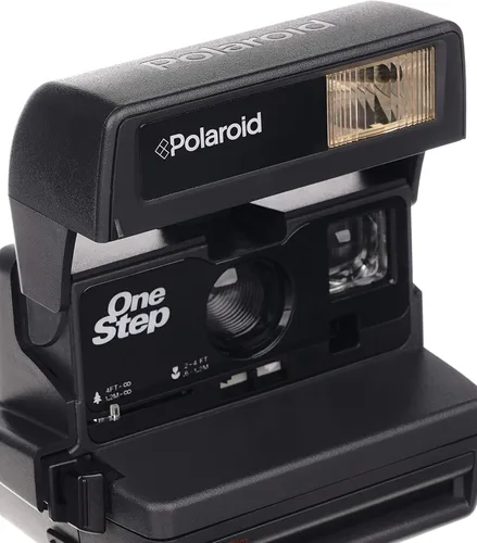 Vista 2 de Polaroid 600 One Step - Cámara instantánea con flash electrónico 600