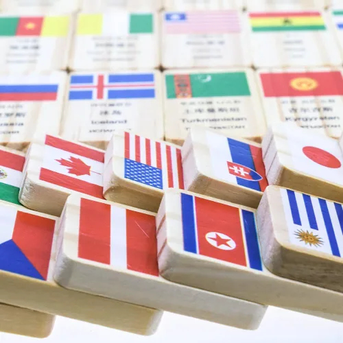 Vista 6 de HSOMiD Juguetes educativos de madera para niños Bandera del Mundo Aprendizaje Juguete Educativo (Domino)