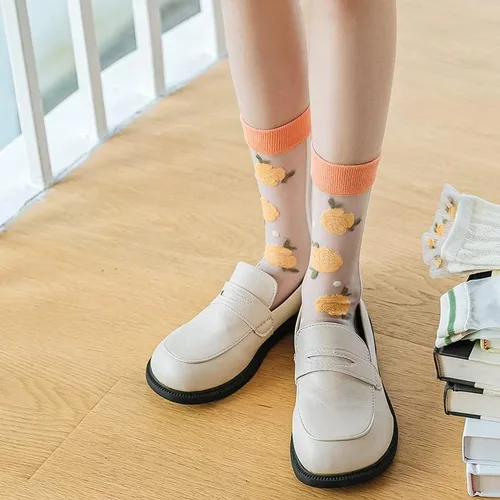 Vista 6 de CYee 3 pares de calcetines transparentes con rosas florales para mujer, calcetines elásticos de Fairycore tobilleros medianos de vidrio fino Grunge