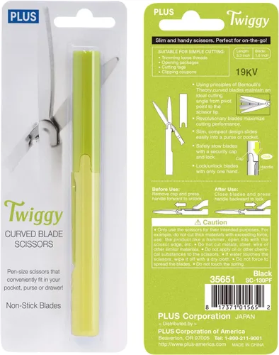 Vista 6 de Plus Pen Style - Tijeras antiadherentes compactas TSA Twiggy con tapa, color verde