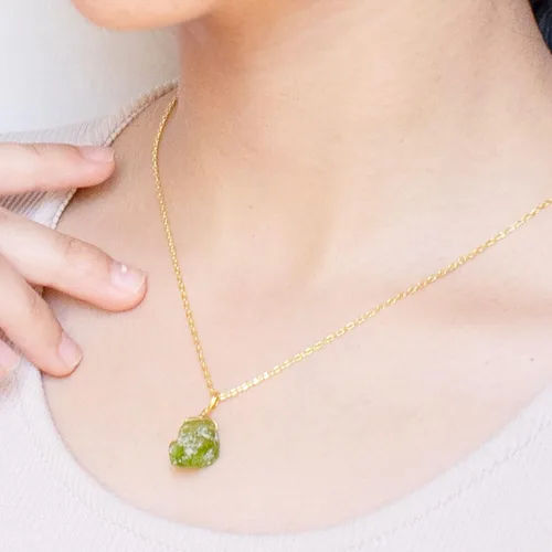 Vista 7 de Collar con colgante de plata de ley 925, piedra preciosa natural en bruto del nacimiento, regalo para mujeres, colgante de piedra preciosa auténtica