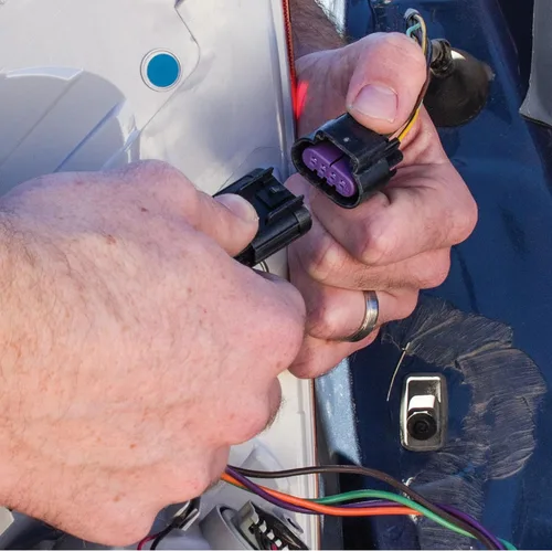 Vista 5 de Kit de cableado Hopkins 43315 para conectar el sistema de cableado del remolque al sistema de cableado del vehículo de forma sencilla