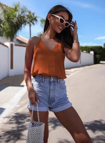 Vista 4 de miduo Camisetas sin mangas con cuello en V para mujer, holgadas, casuales, sin mangas