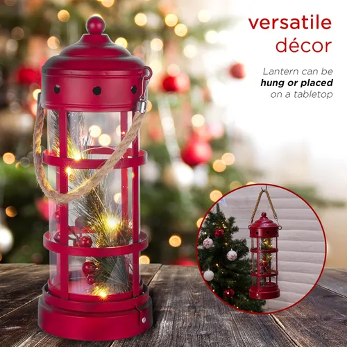 Vista 7 de Alpine Corporation Farol de Navidad de metal y vidrio de 13 pulgadas de alto con 8 luces LED blancas cálidas, temporizador integrado, decoración Rojo