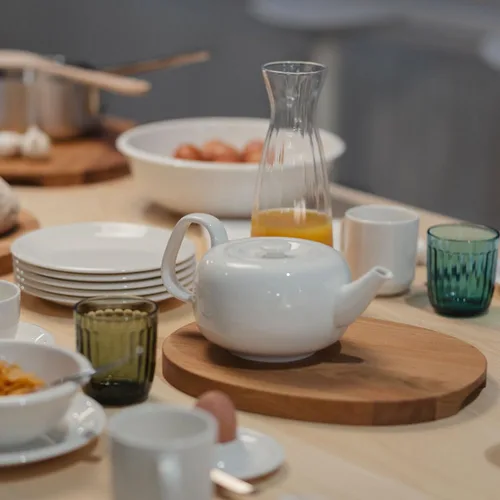Vista 4 de Iittala Jasper Morrison - Bandeja ovalada de roble de 12 pulgadas Raami