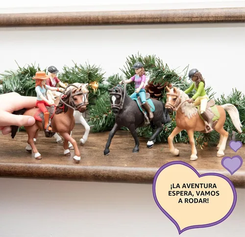 Vista 3 de Schleich Horse Club - Juego completo de figuras de juguete de 40 piezas del Horse Club Rider - Figuras articuladas de jinete de Hannah, Sofia, Lisa