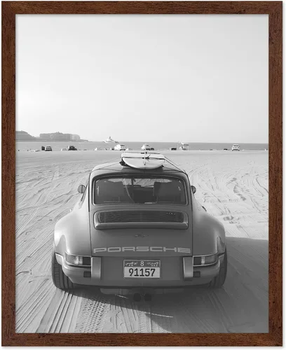Vista 39 de Poster Master Póster de piernas sexys en coche clásico, impresión de mujer con tacones altos, arte femenino, ilustración en blanco y negro