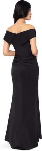 Vista 3 de Xscape Vestido largo con hombros descubiertos y volantes laterales para mujer (regular y chiquita)