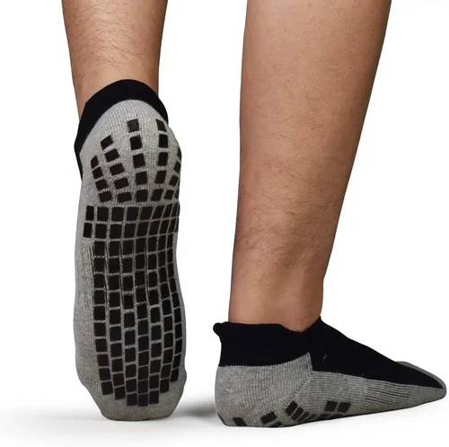 Vista 7 de ELUTONG Calcetines antideslizantes para hombre, 3 pares de azulejos de madera, con agarre pegajoso, para yoga, pilates, entrenamiento, hospital
