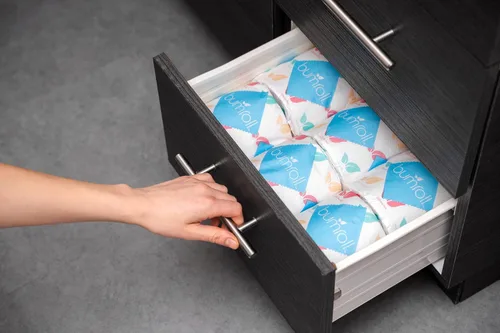 Vista 9 de 24 rollos de papel higiénico Bumroll reciclado y sostenible, suave, absorbente y ecológico, ideal para el hogar, la oficina y los baños, seguro