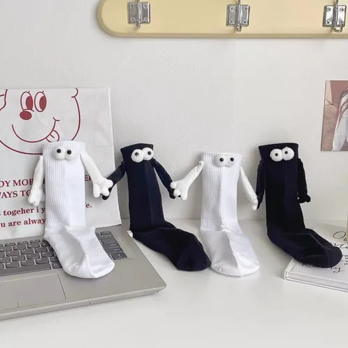 Vista 7 de SLOUFIOL Tomados de la mano Lindos calcetines de conexión magnética muñeca divertida Navidad cumpleaños regalos idea