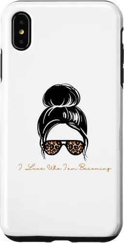 Vista 7 de iPhone 15 Convirtiéndose en funda