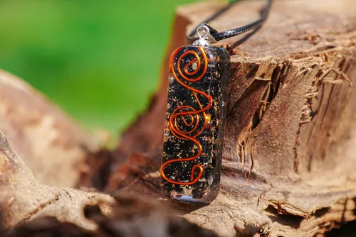 Vista 4 de Collar de piedra de turmalina negra con cristales curativos naturales y piedras para mujer, dije de buena suerte, regalo espiritual para él, joyería