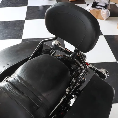 Vista 2 de AUFER Respaldo vertical desmontable del pasajero con almohadilla de respaldo compatible con Touring Road King Street Glide Electra Glide Road Glide