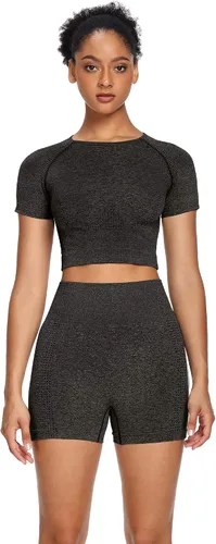 Vista 4 de Sytiz Conjunto de 2 piezas de yoga sin costuras para mujer, pantalones cortos de gimnasio y camiseta corta de manga corta