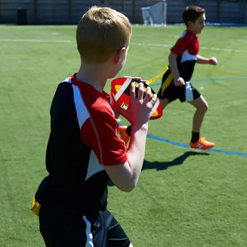 Vista 8 de Franklin Sports Fútbol pequeño de espuma de esponja, Grip-Tech - Fútbol juvenil con tamiz y pegajosidad, cubierta de fácil agarre, perfecto