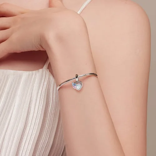 Vista 2 de VOROCO Dije de plata de ley 925 con forma de corazón para pulsera, Navidad, día de la madre, cumpleaños, joyería perfecta para mamá, abuela, hija
