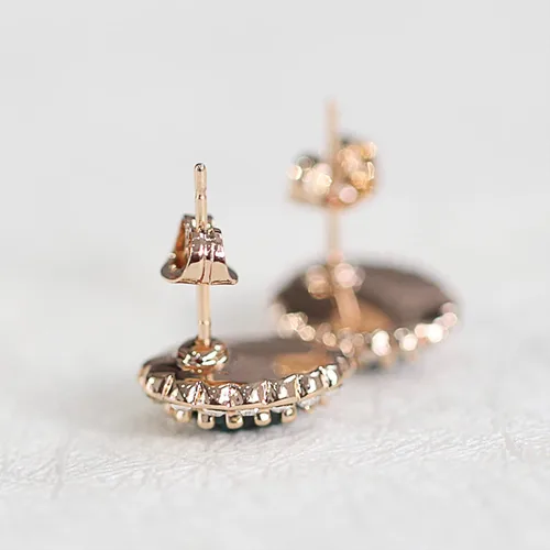 Vista 7 de Aretes de cristal Swarovski chapados en oro con forma ovalada y circonita cúbica transparente, joyería de moda para mujer