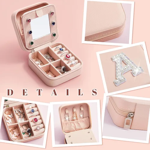 Vista 4 de Sweetude Joyero de viaje con inicial, mini organizador de joyas rosa con espejo, anillo de viaje, aretes, soporte de joyería para mujeres, niñas