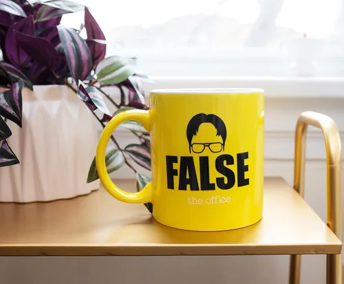 Vista 4 de The Office Dwight Schrute Shirt Taza de cerámica Taza de café grande para expreso, cafeína, bebidas, artículos esenciales para el hogar