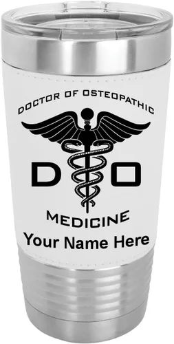 Vista 22 de LaserGram Vaso aislado al vacío de 20 onzas, DO Doctor of Osteopathic Medicine, grabado personalizado incluido (piel sintética, estilo béisbol)