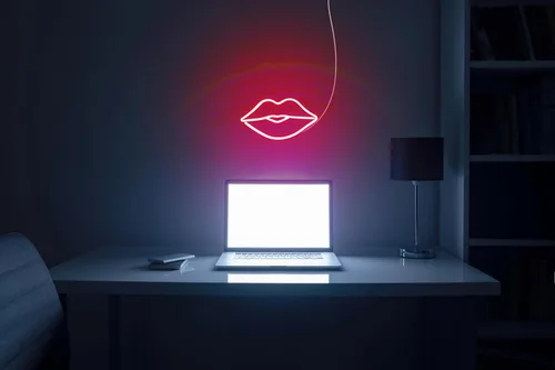 Vista 5 de AdvPro Lips Kiss Girl Room Flex Silicone LED Neon Sign - Azul - st16s32-fnu0048-b