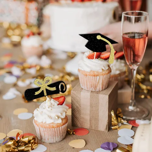 Vista 3 de Adornos para magdalenas de graduación 2023, paquete de 24 unidades con purpurina dorada clase de 2023 para decoraciones de fiesta temática