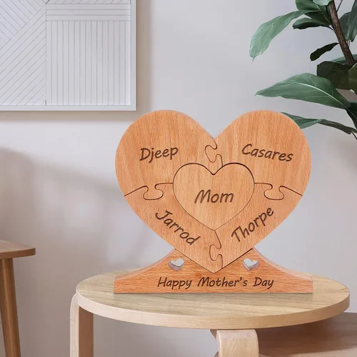 Vista 3 de Rompecabezas de corazón con nombre de madera, texto artístico personalizado con rompecabezas de corazón con nombre de familia de 1 a 8, perfecto