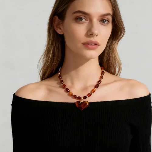 Vista 2 de Collar de acrílico ámbar con forma de corazón grueso para mujer, gargantilla exagerada con forma de corazón
