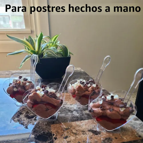 Vista 8 de Coloch Paquete de 100 mini tazas de postre en forma de corazón con cuchara para postre de 4 onzas/2.7 onzas líquidas, taza de aperitivo de plástico