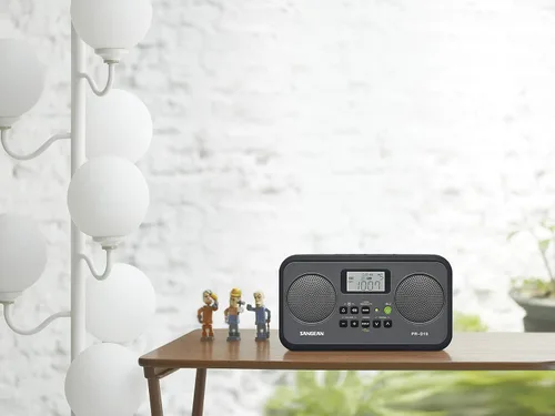 Vista 4 de Sangean PR-D19BK FM Stereo/AM Digital Tuning Radio portátil con parachoques protector (gris/negro) y ADP-PRD18 Adaptador de corriente alterna