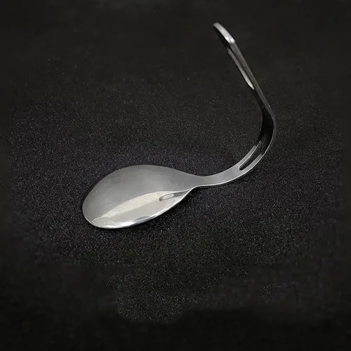 Vista 3 de SUMAG Cuchara auto doblada Trucos de magia doblar una cuchara en la mano Accesorios mágicos de cerca ilusiones Trucos mentalismo Comedia Props