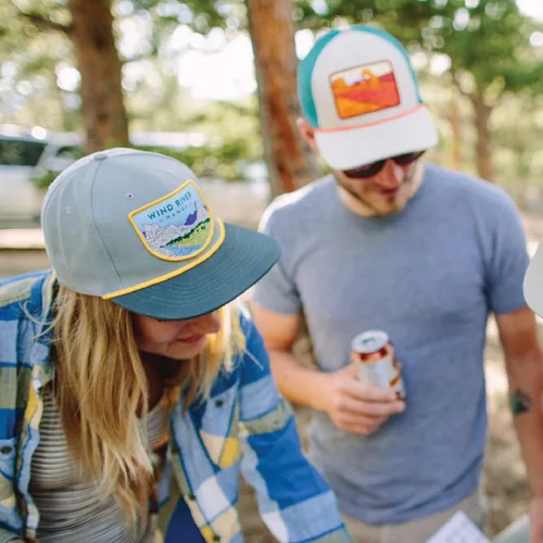 Vista 9 de Sendero Provisions Co. Rivers and Ranges Outdoors Sombrero Snapback Colección