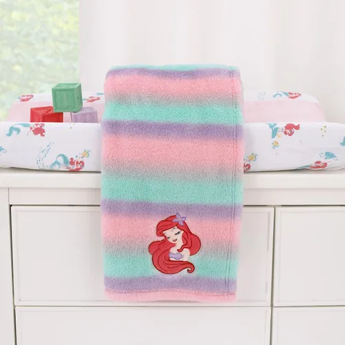 Vista 4 de NoJo Disney Ariel Watercolor Wishes - Manta de bebé súper suave color rosa, lavanda, aguamarina y naranja, una de una especie de sherpa