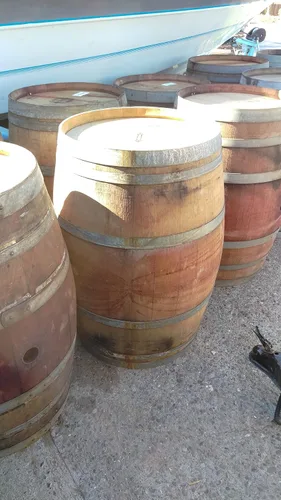 Vista 5 de Barril de vino de roble macizo del Valle de Napa de Wine Barrel Creations