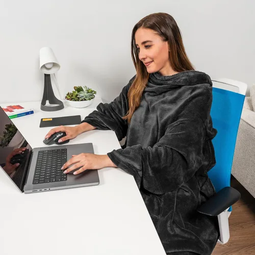 Vista 5 de PAVILIA Manta con Mangas para Adultos Mujeres Hombres, Manta Suave y Cálida Usable de Vellón Envolvente Tipo Throw, Manta Bata Regalo