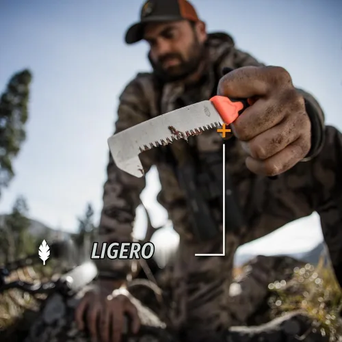 Vista 4 de Gerber Gear Vital Pack - Sierra compacta, hoja de diente de sierra de acero inoxidable para camping, caza y senderismo con funda