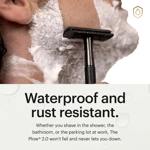 Vista 9 de MANSCAPED® The Plow® 2.0 & Power Shave Gel, paquete de afeitado facial para hombre con maquinilla de afeitar de seguridad de una sola hoja y gel