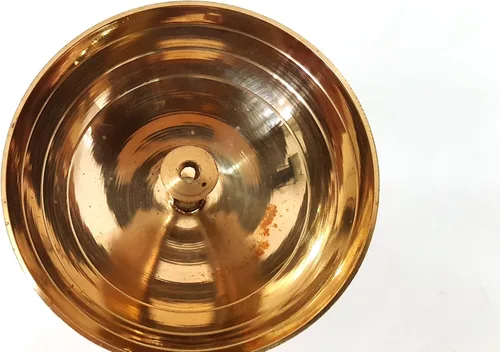 Vista 4 de Evergrow Corp Brass Arti Diya Deepak Wick Deep Oil Ghee Lámpara Vraja Krishna Devoción Adoración