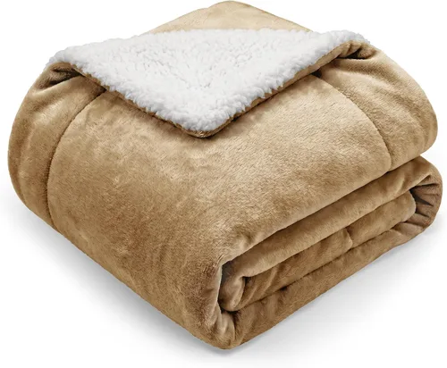 Vista 12 de DEZ FURNISHINGS Velvet Sherpa Blanket, Throw 50" x 60", Silver Gray Gris plateado