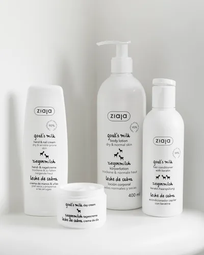 Vista 4 de Crema de Día de Leche de Cabra - Crema Facial Tamaño 1.7 fl oz (1.7 fl oz)