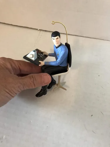 Vista 4 de Hallmark Adorno de recuerdo Mr. Spock