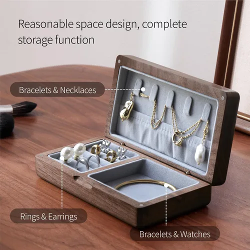 Vista 3 de Joyero pequeño de madera de nogal Mini joyero de viaje de madera, organizador portátil para anillos, aretes, collares y pulseras de almacenamiento