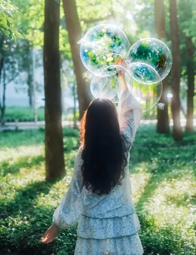Vista 5 de Globos Bobo de 20 pulgadas – 30 globos transparentes de burbujas para rellenar, globo de helio para decoración de fiestas de bricolaje, cumpleaños