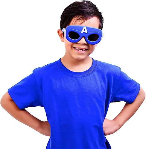 Vista 3 de Sun-Staches Gafas de sol para disfraz de Marvel Lil' Characters Captain America Party Favors UV400, multicolor, 8 pulgadas, (SG2444)